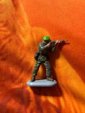 Airfix Super Detail Royal Marine Commando 1/32 Scale Figure